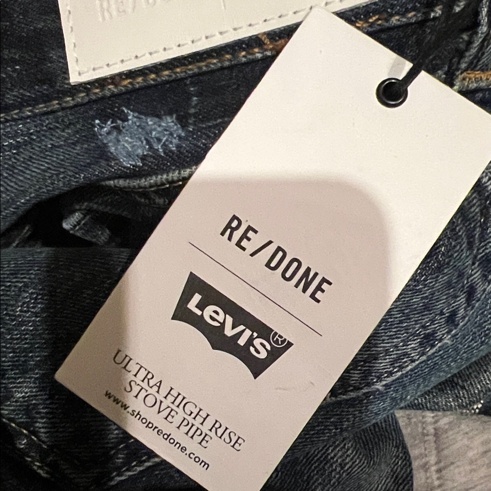 Sold eBay NWT RE/DONE x LEVI'S Ultra High Rise Stovepipe Jeans, Size 27 - Picture 2 of 11